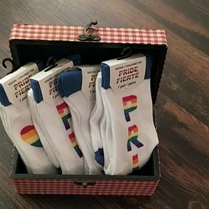 Bundle 2pr PRIDE or Rainbow heart 🌈 socks nwt